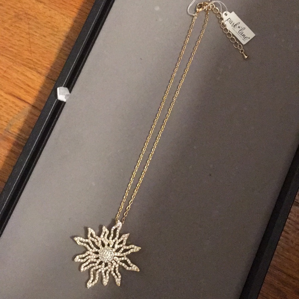 SOLARA NECKLACE